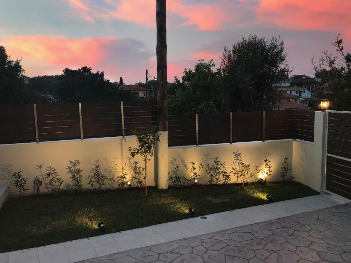 Giorgos & Maria Villas Agios Matthaios  Luaran gambar